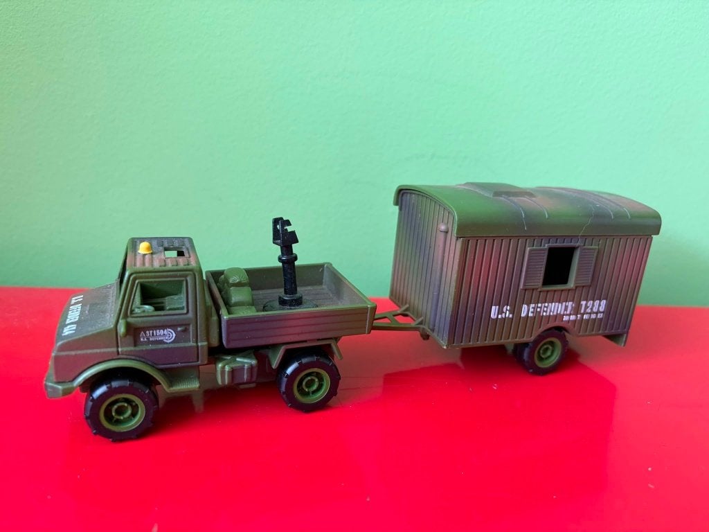 Leger pickup met trailer, Ophalen of Verzenden, Zo goed als nieuw