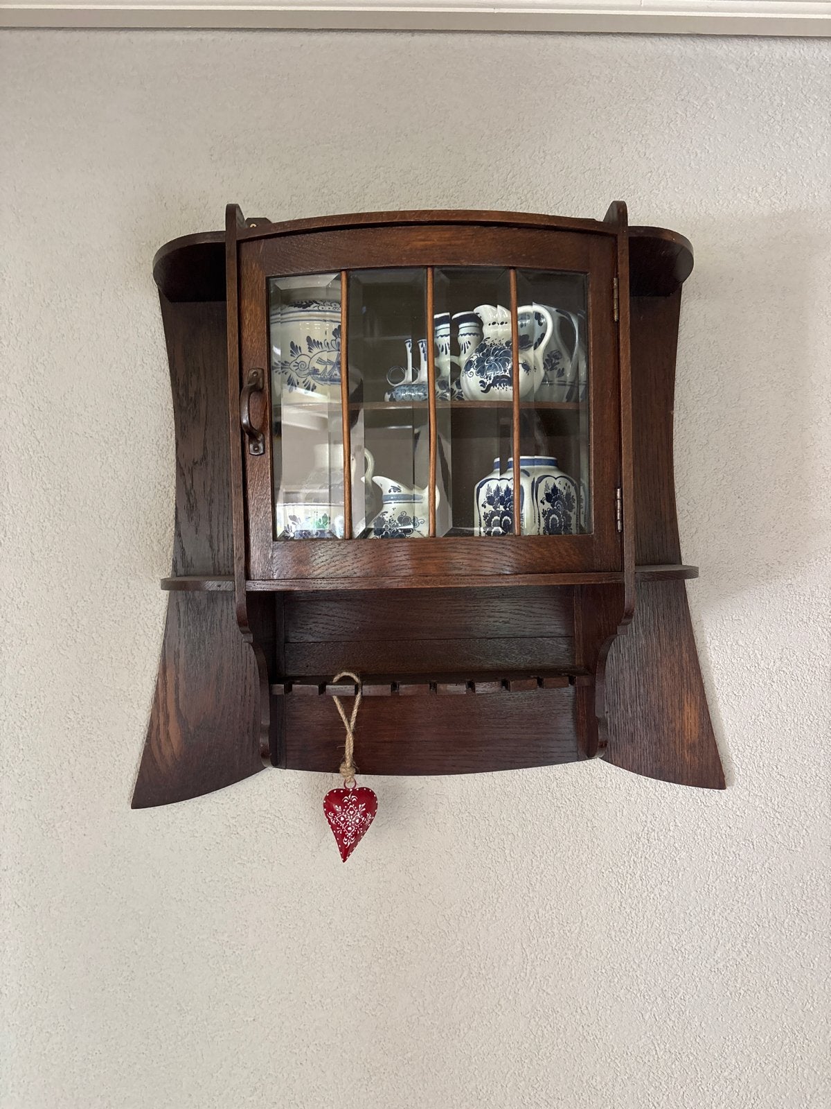 Antieke houten wandvitrinekast met glas, Antiek en Kunst, Ophalen