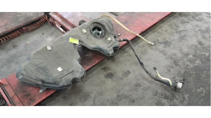 Tank van een BMW 5-Serie, Auto-onderdelen, Gebruikt, -, -, Ophalen of Verzenden