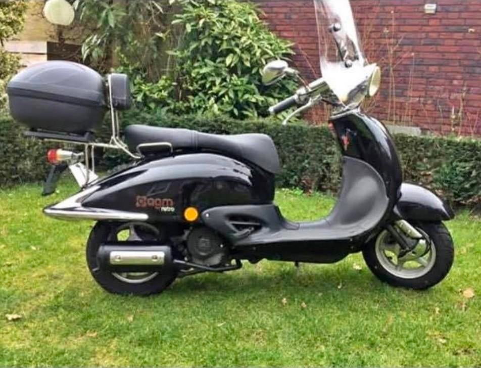 AGM Retro Scooter Zwart - Goede Staat, Nieuwe Accu, Ophalen, Gebruikt, Benzine, Overige merken