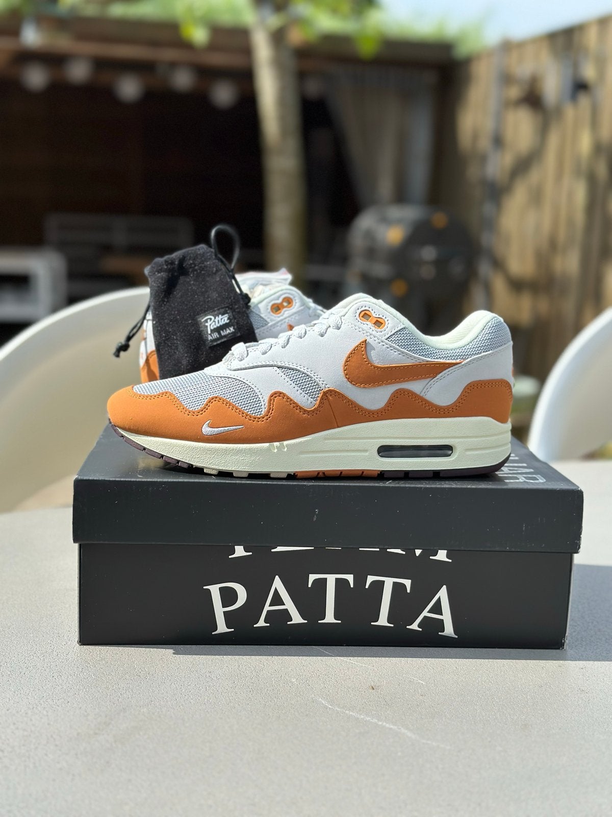 Nike X Patta Air Max 1 Monarch - Maat 42, Ophalen of Verzenden, Nieuw, Overige kleuren, Sneakers of Gympen
