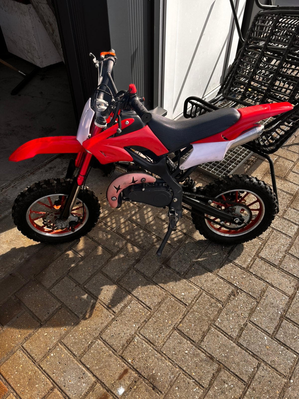 Roode pitbike mini bike, Fietsen en Brommers, Ophalen of Verzenden, Zo goed als nieuw, Pitbike