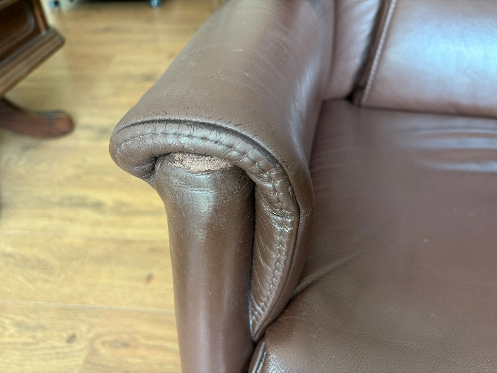 Foto 9 van Leren relaxfauteuil in goede staat