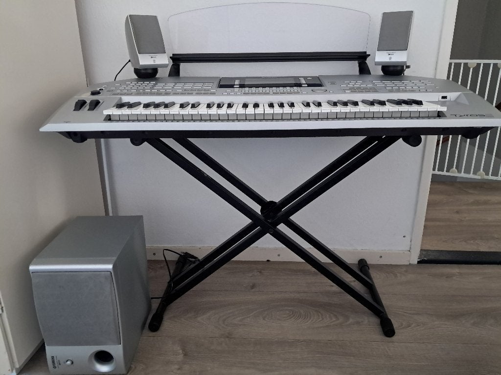 Tyros 2 keyboard, Muziek en Instrumenten, Ophalen, Zo goed als nieuw, 61 toetsen, Yamaha