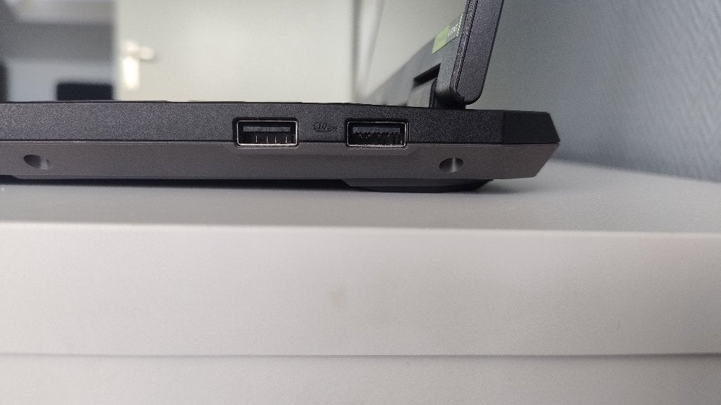 Foto 8 van ASUS TUF Gaming A16 Gaming Laptop