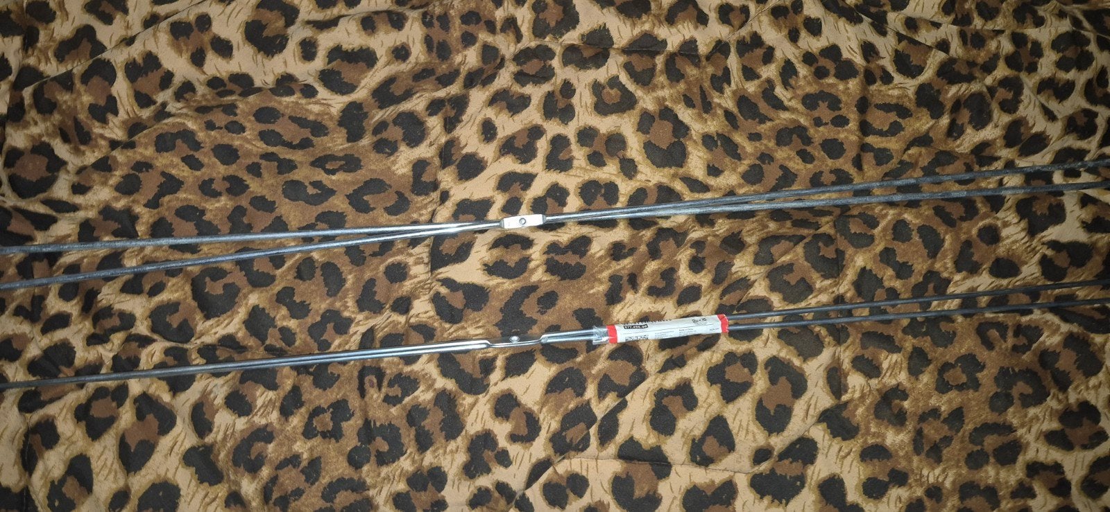 2x kruis voor de ivar stellingkast., Ophalen