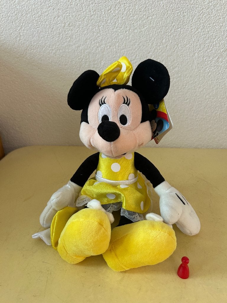 Minnie Mouse knuffel geel met stippen – Disney (30 cm), Verzamelen, Disney, Ophalen of Verzenden, Mickey Mouse, Nieuw, Knuffel