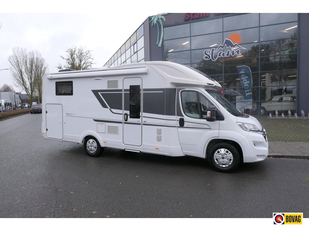 Adria Matrix Axess 670 SL enkele bedden, Watertank (Afval), Standaard zit, Ringverwarming, Buitenlamp
