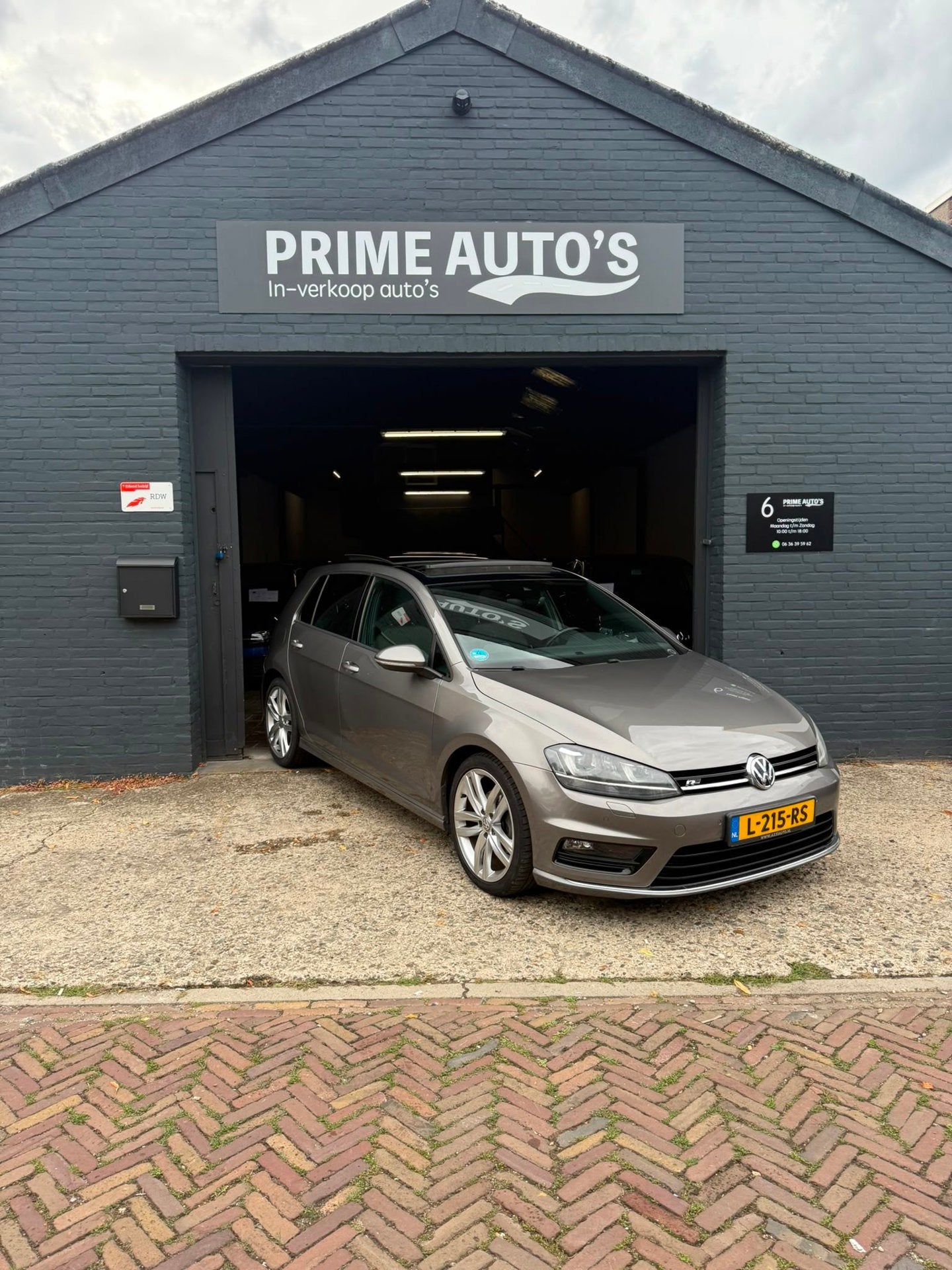 Volkswagen Golf 1.4 TSI R-Line DSG | Panoramadak 2016, Stof, Gebruikt, 4 cilinders, 650 kg