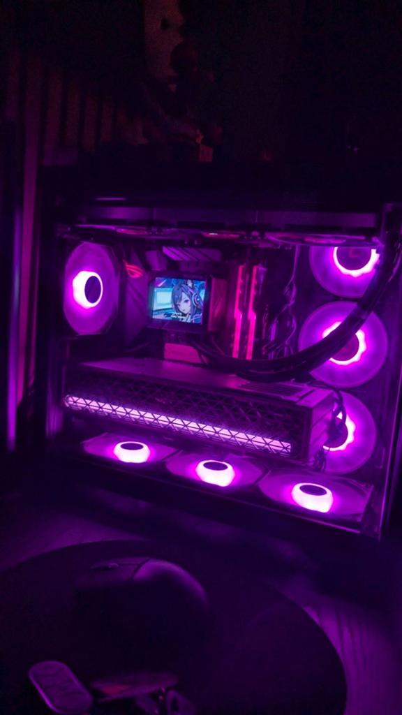 High-End Gaming PC met RGB Verlichting, Ophalen, Zo goed als nieuw, Gaming, SSD