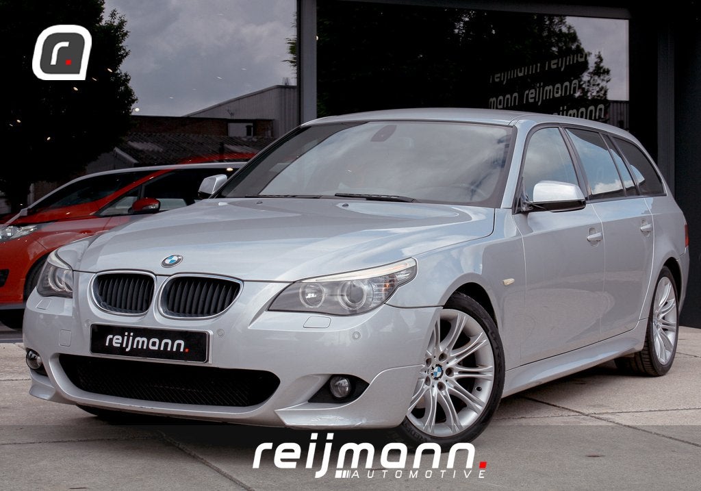 BMW 5 Serie Touring 520i M-Sport Edition LCI | NL Auto | 2de, Automaat, Achterwielaandrijving, 4 cilinders, Met garantie (alle)