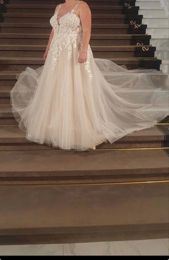 Nieuwe Modeca Dafna trouwjurk - Schitterend en elegant, Trouwjurk, Wit, Nieuw, Ophalen of Verzenden