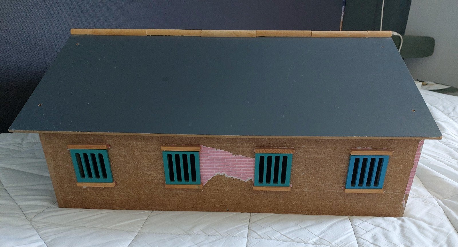 Houten speelgoed stal - Perfect voor dierenliefhebbers, Ophalen, Gebruikt, Overige typen
