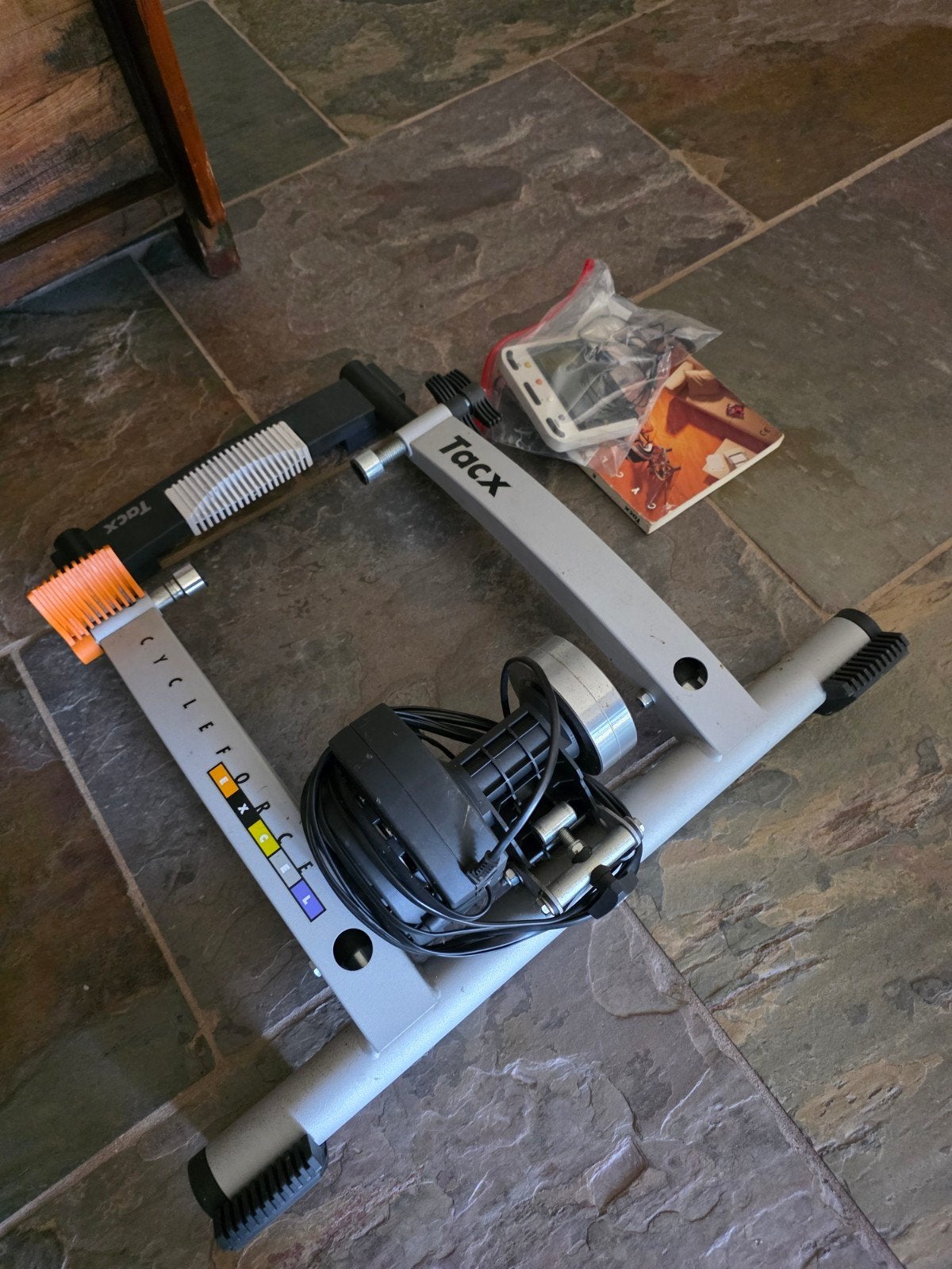 Tacx Cycleforce fietstrainer - Zo goed als nieuw, Fietsen en Brommers, Ophalen