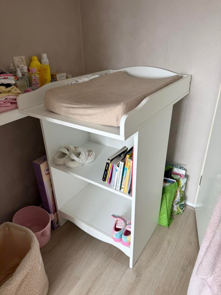 Ikea commode, Kinderen en Baby's, Kinderkamer | Complete kinderkamers, Ophalen, Zo goed als nieuw, Jongetje of Meisje
