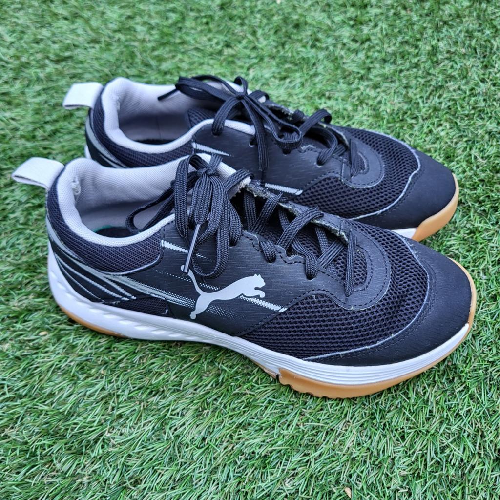 Puma Varion zaalschoenen - Maat 37.5, Sport en Fitness, Overige Sport en Fitness, Ophalen of Verzenden, Gebruikt