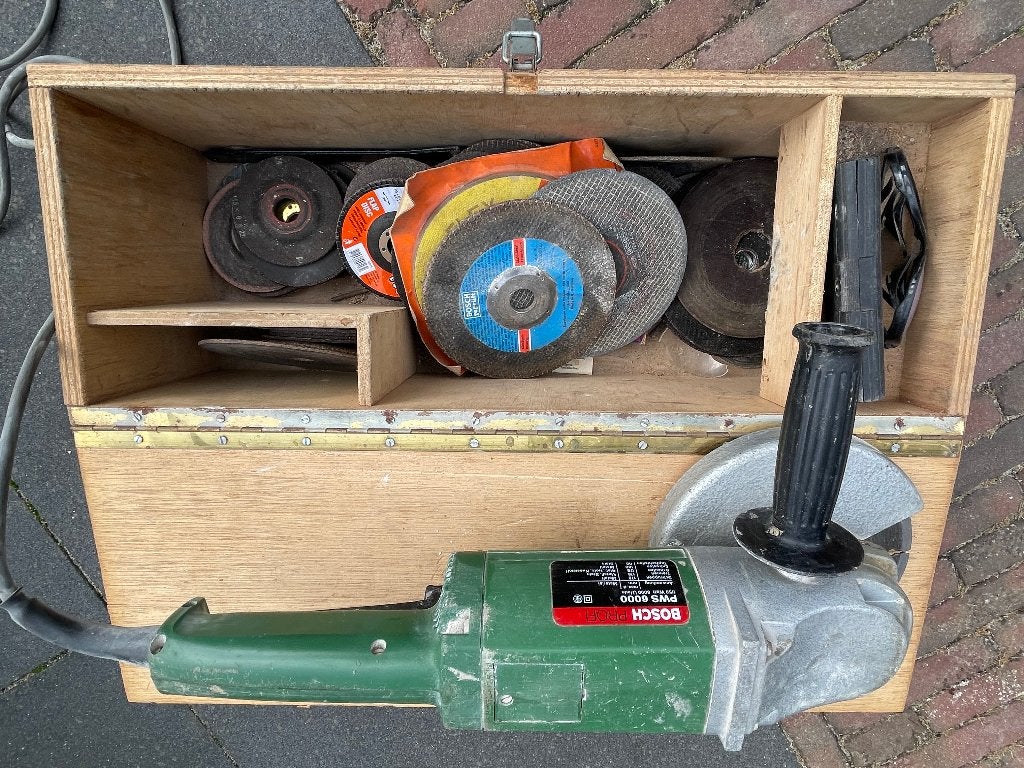 Foto 2 van Bosch profi PWS6000 haakse slijper