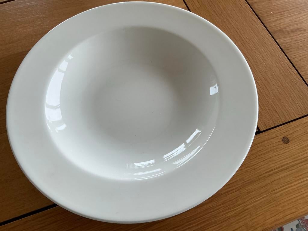 8 Villeroy & Boch pastaborden, 29 cm, Huis en Inrichting, Keuken | Servies, Ophalen, Zo goed als nieuw, Porselein, Bord(en)