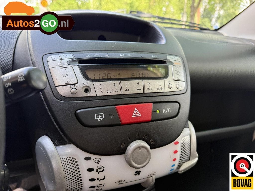 Peugeot 107 1.0 Active I Airco I 5deurs I led I rijklaar I, Auto's, Peugeot, Voorwielaandrijving, Euro 5, Gebruikt, 4 stoelen