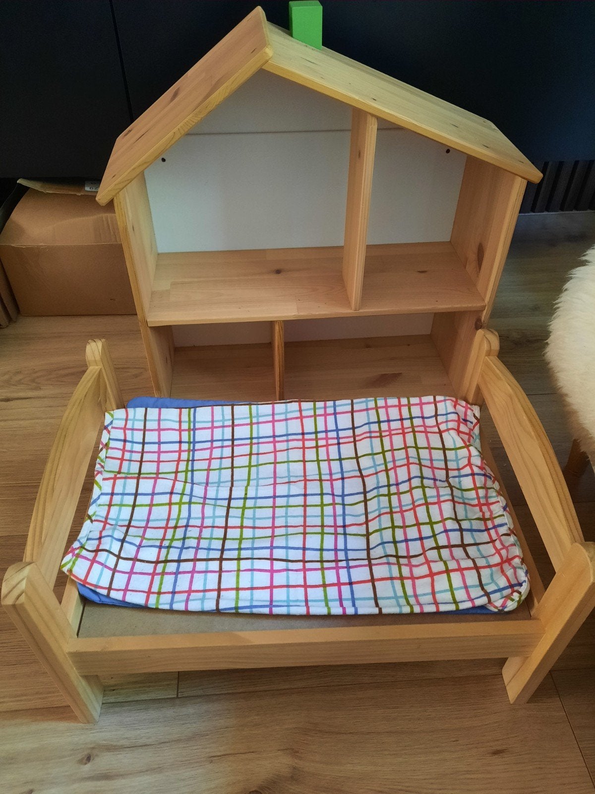 Ikea houten huisje en bed speelgoed - perfecte staat, Ophalen of Verzenden, Zo goed als nieuw, Overige typen