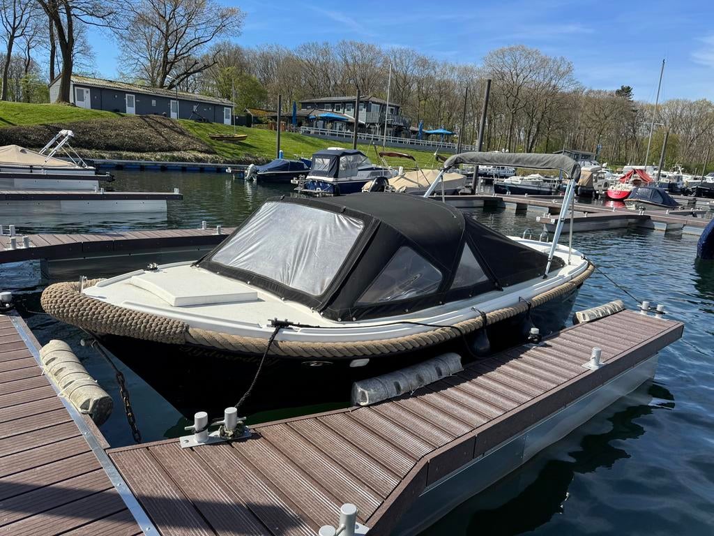 Oud Huijzer 620 complete sloep vaar klaar., Watersport en Boten, Sloepen, Gebruikt, 10 tot 30 pk, 3 tot 6 meter, Binnenboordmotor