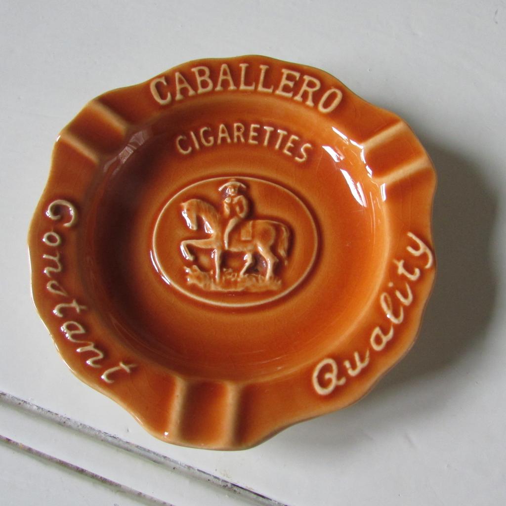 Prachtige Caballero asbak van plateel bakkerij zuid Holland, Antiek en Kunst, Antiek | Keramiek en Aardewerk, Ophalen of Verzenden