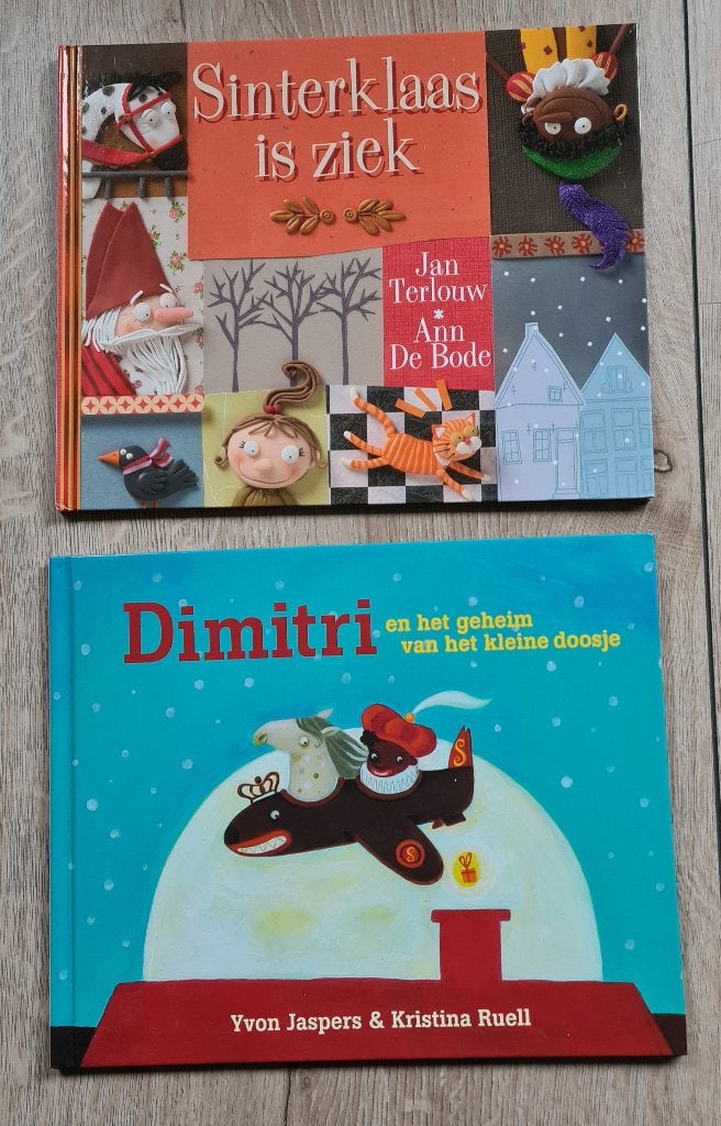 2 Sinterklaasboeken, Diversen, Ophalen of Verzenden, Zo goed als nieuw