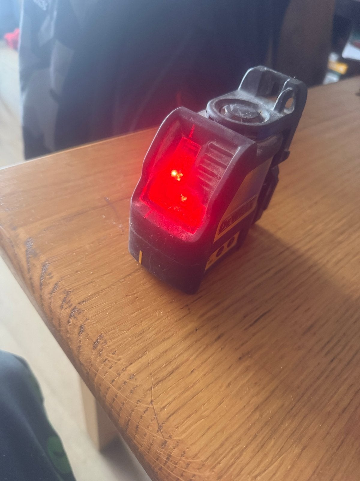 Dewalt Kruislijnlaser Rood - Nauwkeurig en Betrouwbaar, Ophalen of Verzenden, Gebruikt