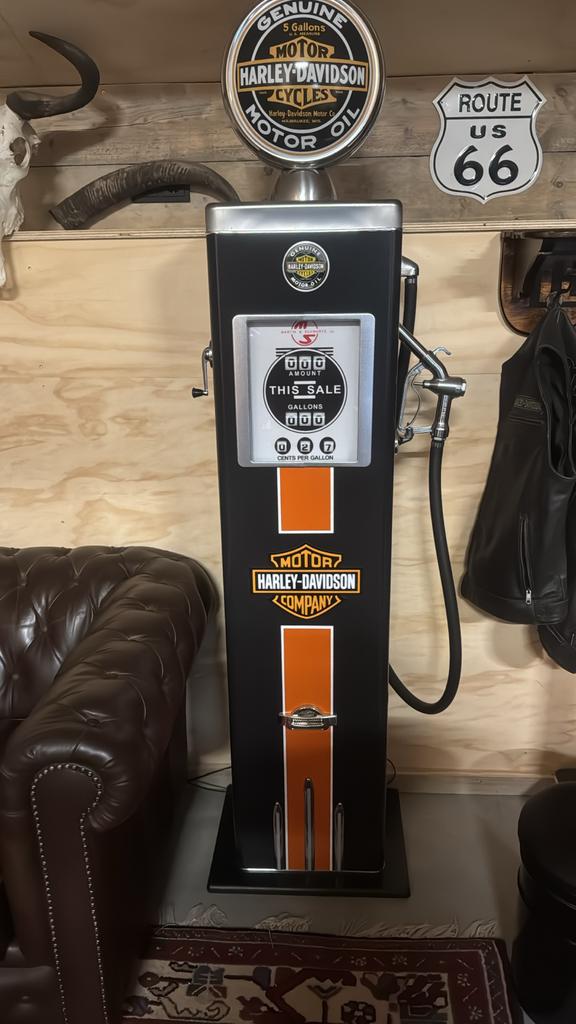 Harley-Davidson Benzinepomp Decoratie met LED - 205cm, Verzamelen, Automaten | Overige, Zo goed als nieuw, Ophalen