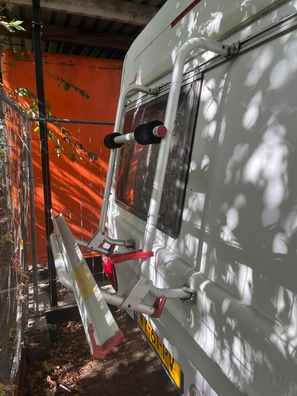 Fietsendrager voor achterop caravan, Ophalen, Zo goed als nieuw
