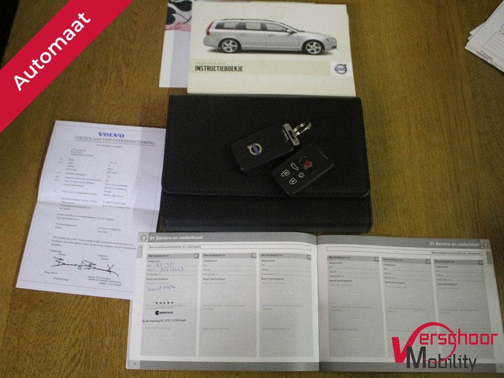 Volvo V70 2.4 D5 Kinetic | APK 08-06-2027 | Automatic | Crui, Auto's, Gebruikt, Zwart, 2000 kg, Leder en Stof