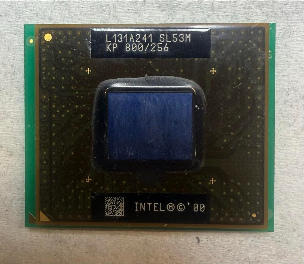 Intel Mobile Pentium III 800 MHz, Computers en Software, Processors, Ophalen of Verzenden, Gebruikt, Overige, Minder dan 2 Ghz