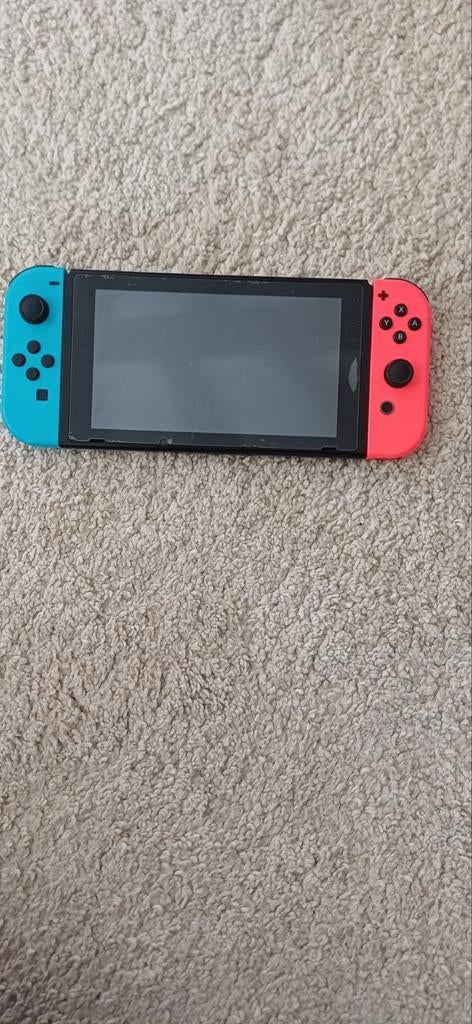 Nintendo switch helemaal compleet, Spelcomputers en Games, Met 2 controllers, Ophalen of Verzenden, Switch Original, Gebruikt