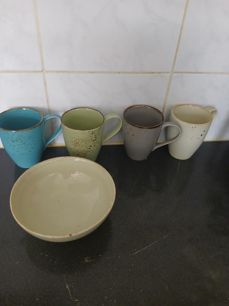 Creatable Nature Collection mokken en kom, Huis en Inrichting, Keuken | Servies, Kop(pen) en/of Schotel(s), Overige stijlen, Aardewerk