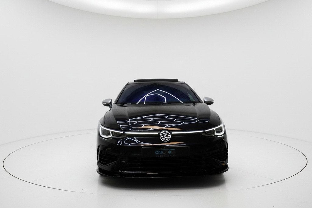 Volkswagen Golf 8 2.0 TSI R 4Motion PANO VIRTUAL IQ H&K CAM, Gebruikt, 4 cilinders, 1984 cc, 320 pk