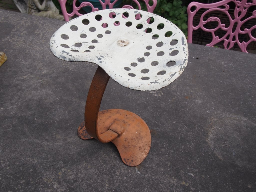 Uniek Kinderkrukje met Tractorzitje - 31 cm hoog, Ophalen of Verzenden