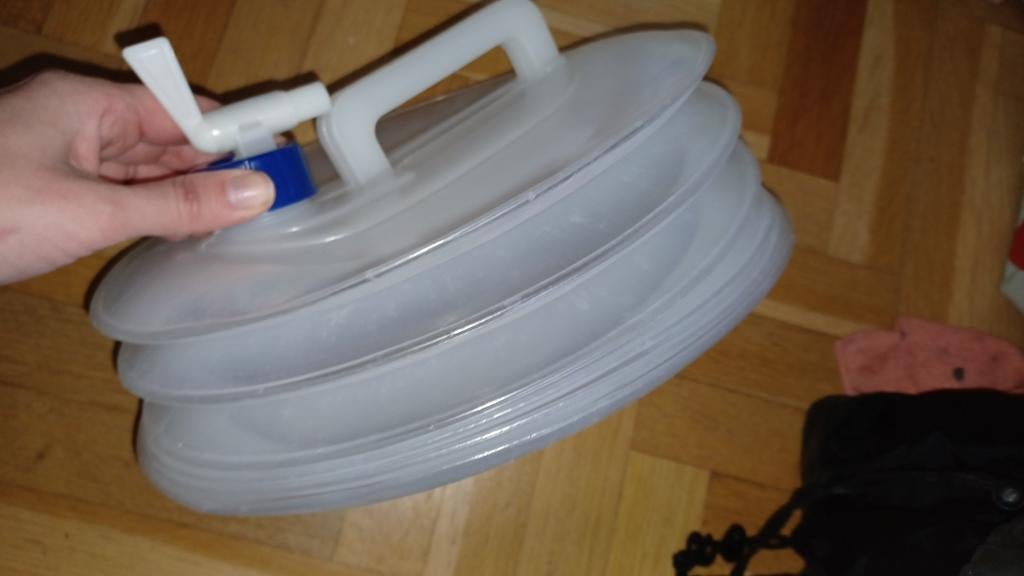 Opvouwbare jerrycan met kraantje, Ophalen of Verzenden, Zo goed als nieuw