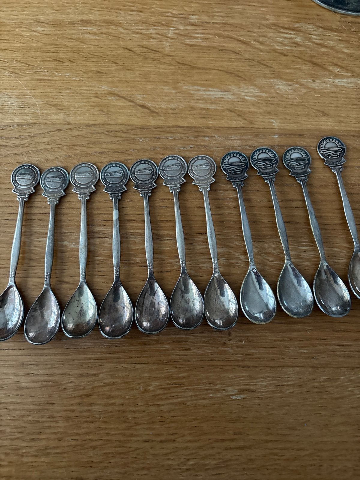 Set van 11 Vintage Buismann Lepeltjes en 4 Vakantieschip Lep, Antiek en Kunst, Antiek | Bestek, Ophalen of Verzenden