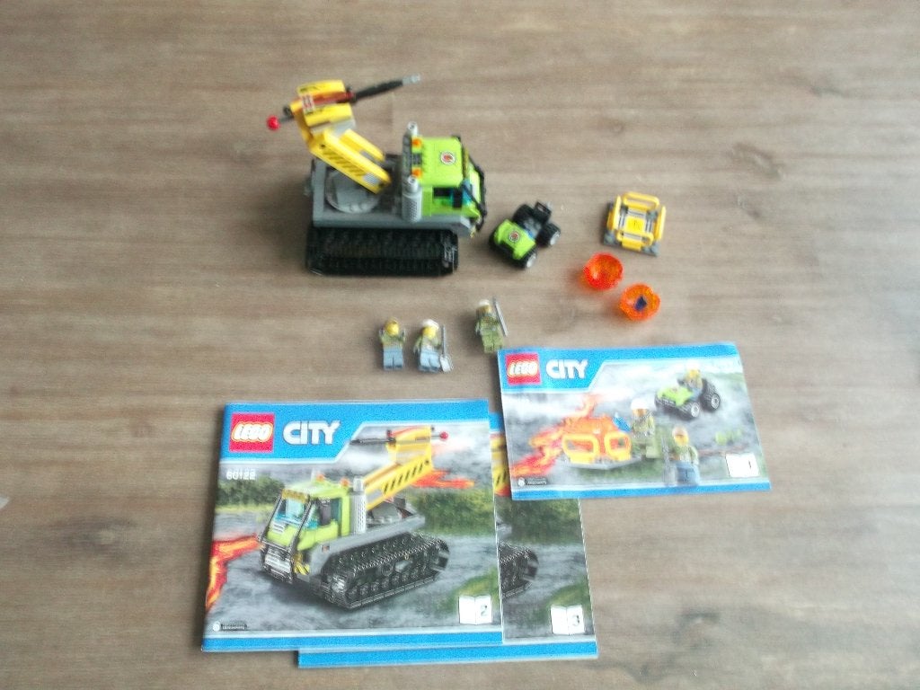 lego volcano explorers 60122 volcano crawler (2016), Ophalen of Verzenden, Gebruikt, Complete set, Lego