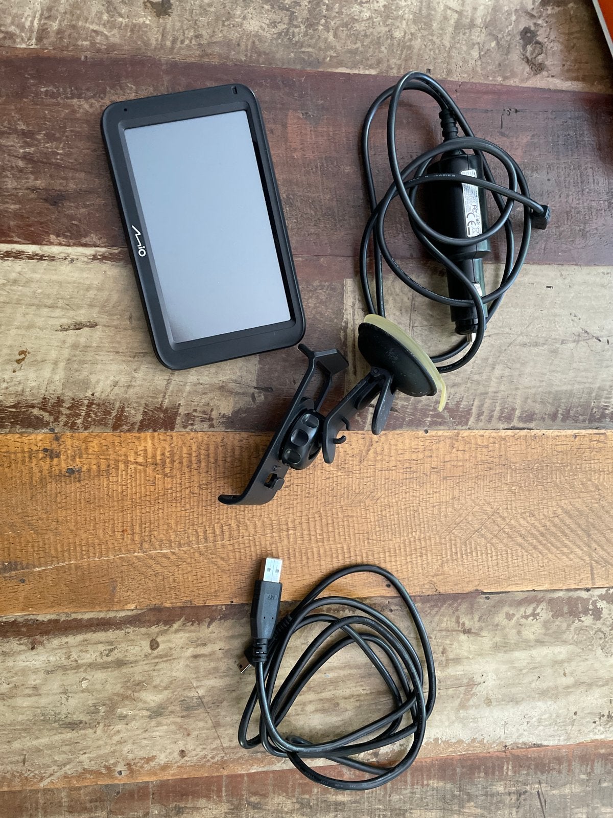 Mio navigatiesysteem met accessoires, Auto diversen, Autonavigatie, Ophalen of Verzenden, Zo goed als nieuw