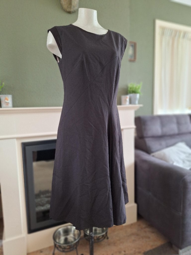 Iro LBD jurk een plaatje zo mooi 42, Bruin, Verzenden, Maat 42/44 (L), Knielengte