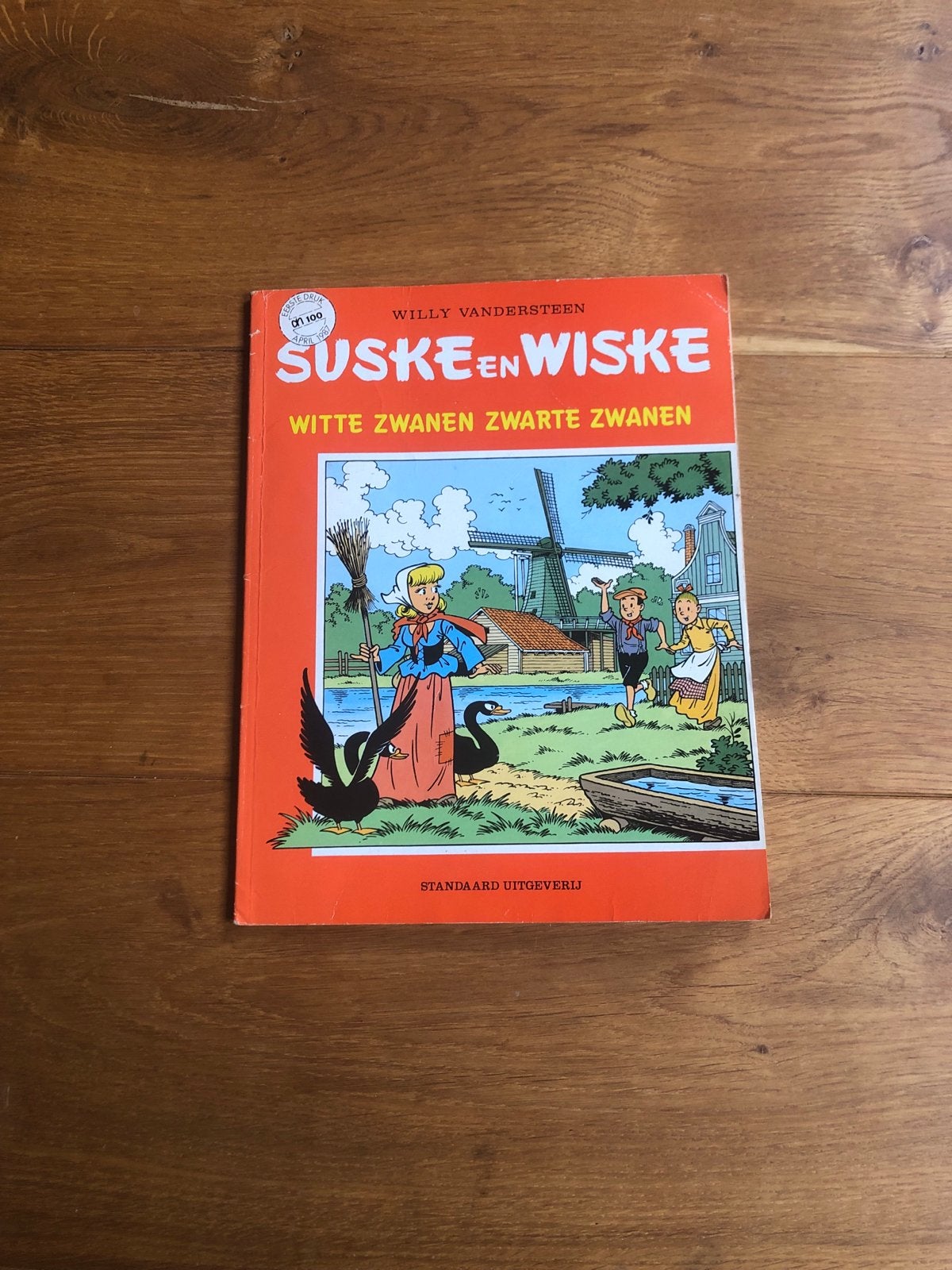 Suske en Wiske - Witte Zwanen Zwarte Zwanen, Eén stripboek, Ophalen of Verzenden, Gelezen