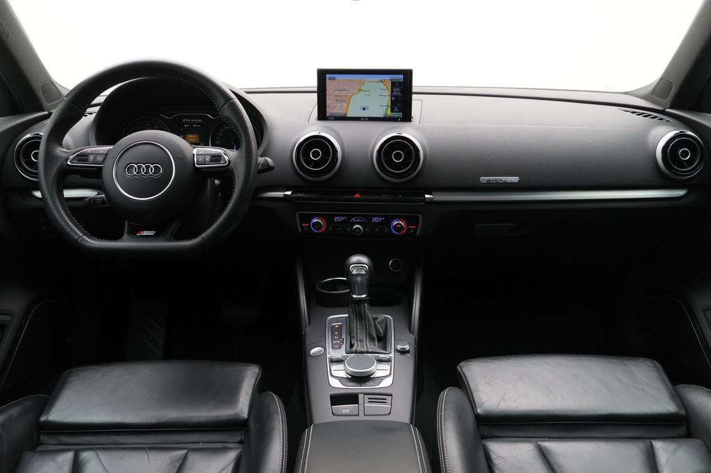 Audi A3 Sportback 1.4 e-tron PHEV Ambition Pro Line plus 3x, Gebruikt, 4 cilinders, Blauw, 1515 kg