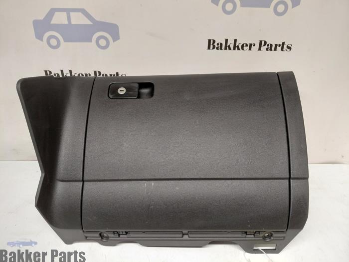 Dashboardkastje van een Volkswagen Golf, Gebruikt, -, Volkswagen, -