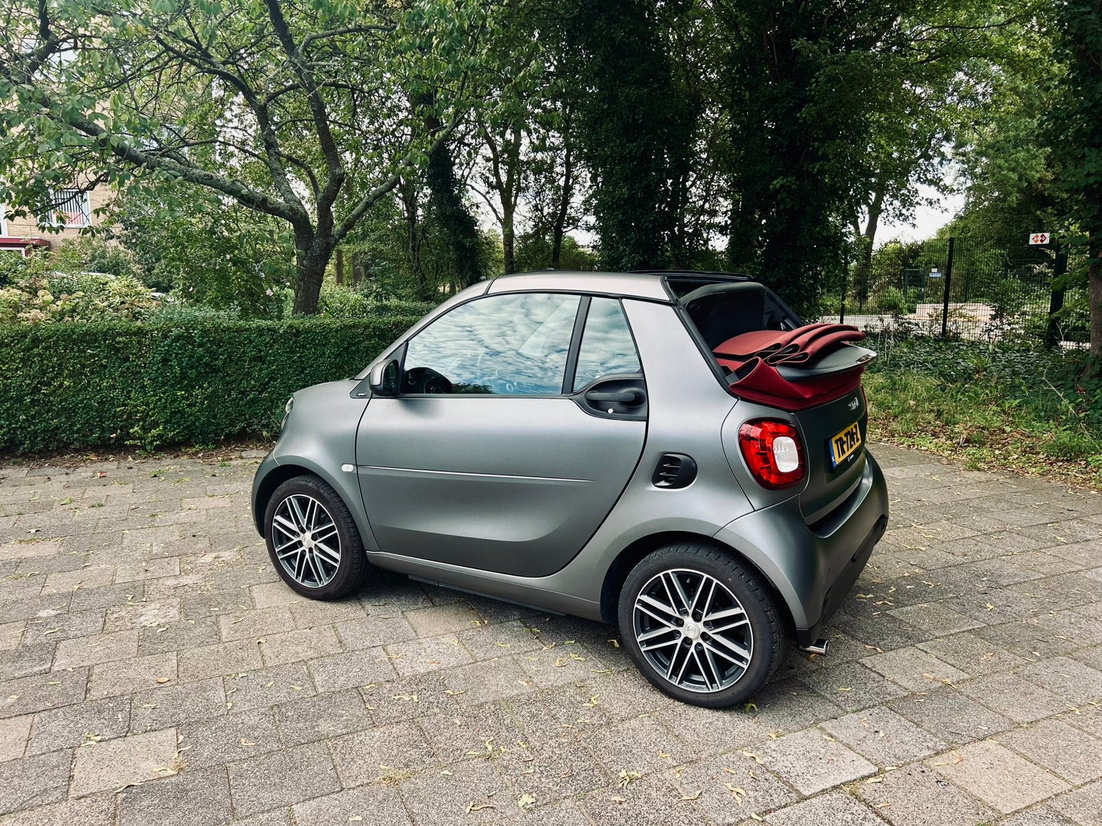 Smart Fortwo Cabrio Prime 2018 82pk | Handgeschakelde 5-bak, Auto's, Achterwielaandrijving, 23 km/l, Origineel Nederlands, Handgeschakeld