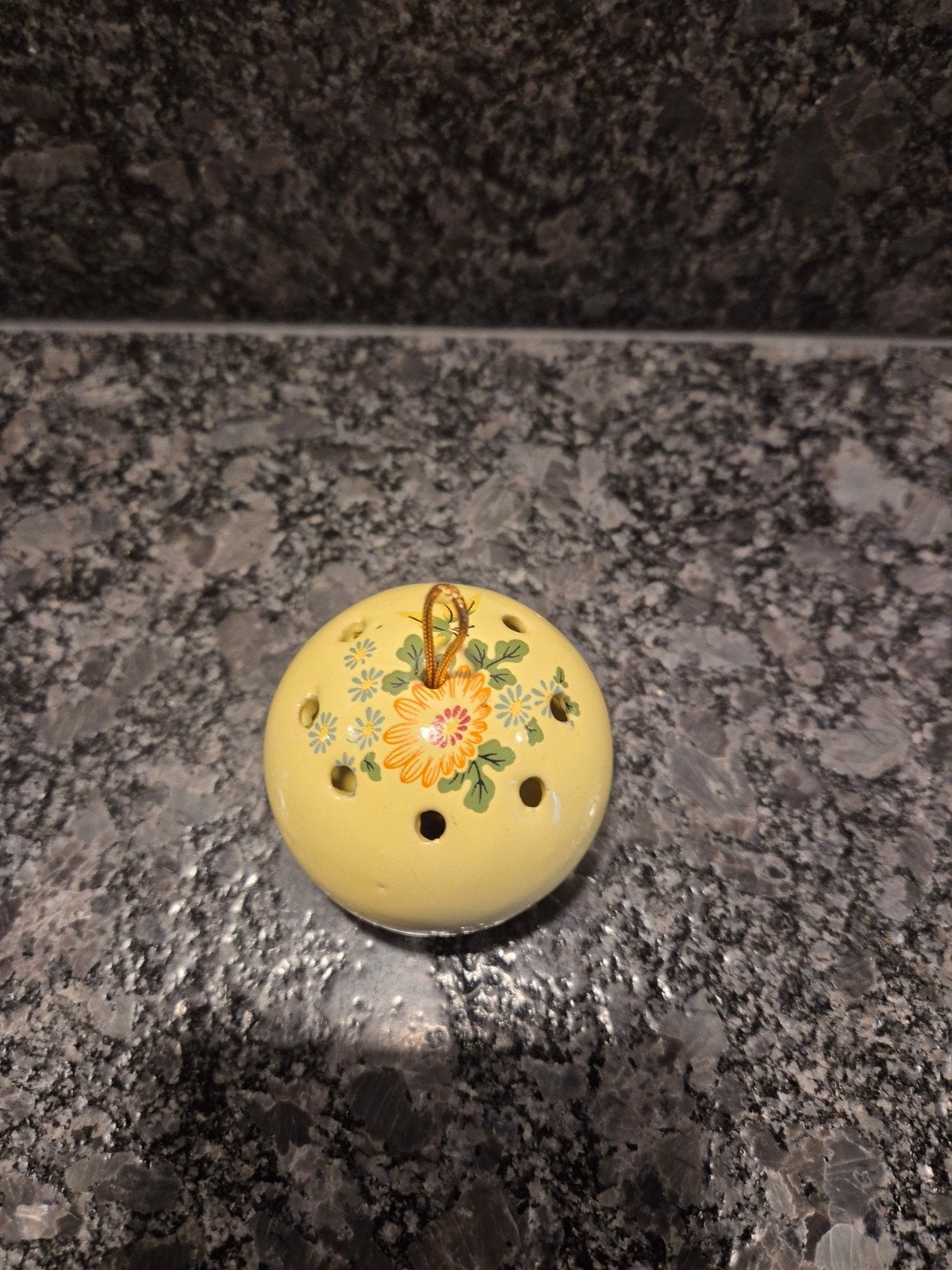 Vintage keramische pomander, Ophalen of Verzenden