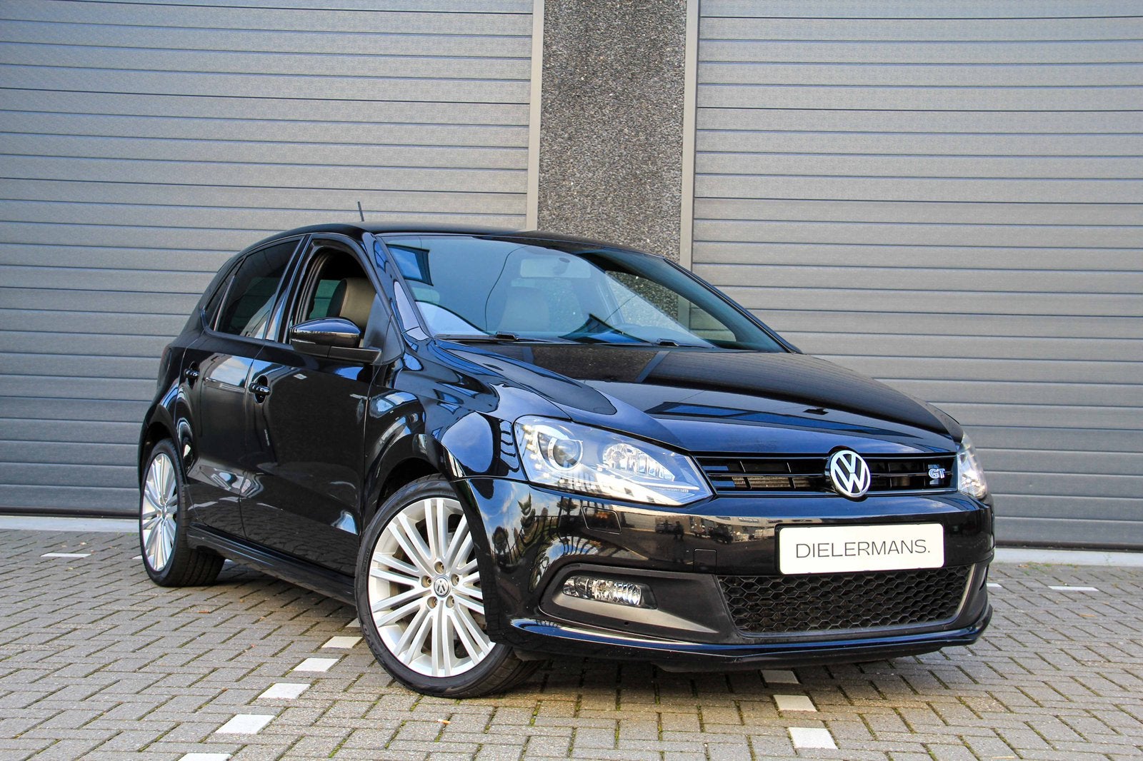 Volkswagen Polo GT 1.4TSI 150pk | distri + koppeling v.v., Zwart, 4 cilinders, Leder, Handgeschakeld