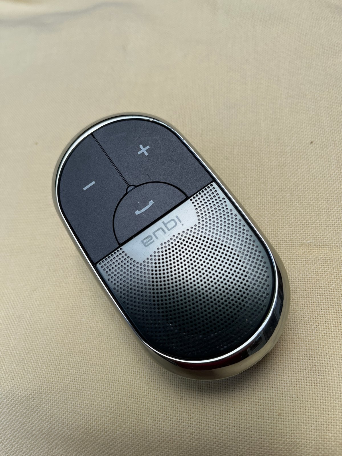 Iqua Bluetooth Carkit - Handsfree bellen in de auto, Ophalen, Gebruikt, Overige typen, Universeel
