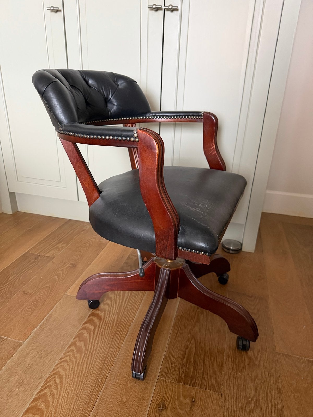 Vintage Bureaustoel Chesterfield, Huis en Inrichting, Ophalen, Gebruikt, Zwart, Bureaustoel