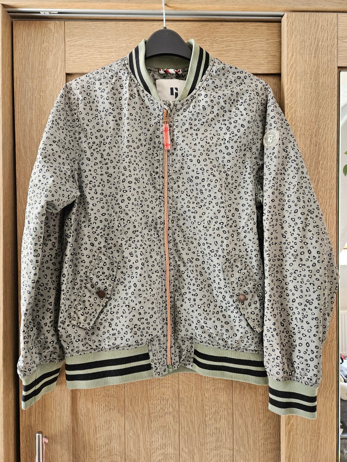 Jack voor dame/tiener maat 176, legergroen, Meisje, Nieuw, Ophalen of Verzenden, Garcia
